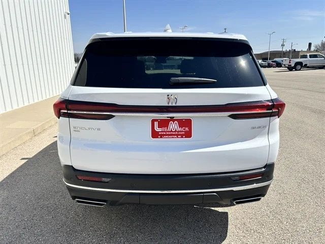 Used 2025 WHITE BUICK Preferred image 6