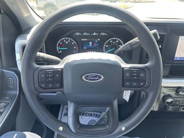 2025 Ford F-350 Super Duty XLT - Photo 26