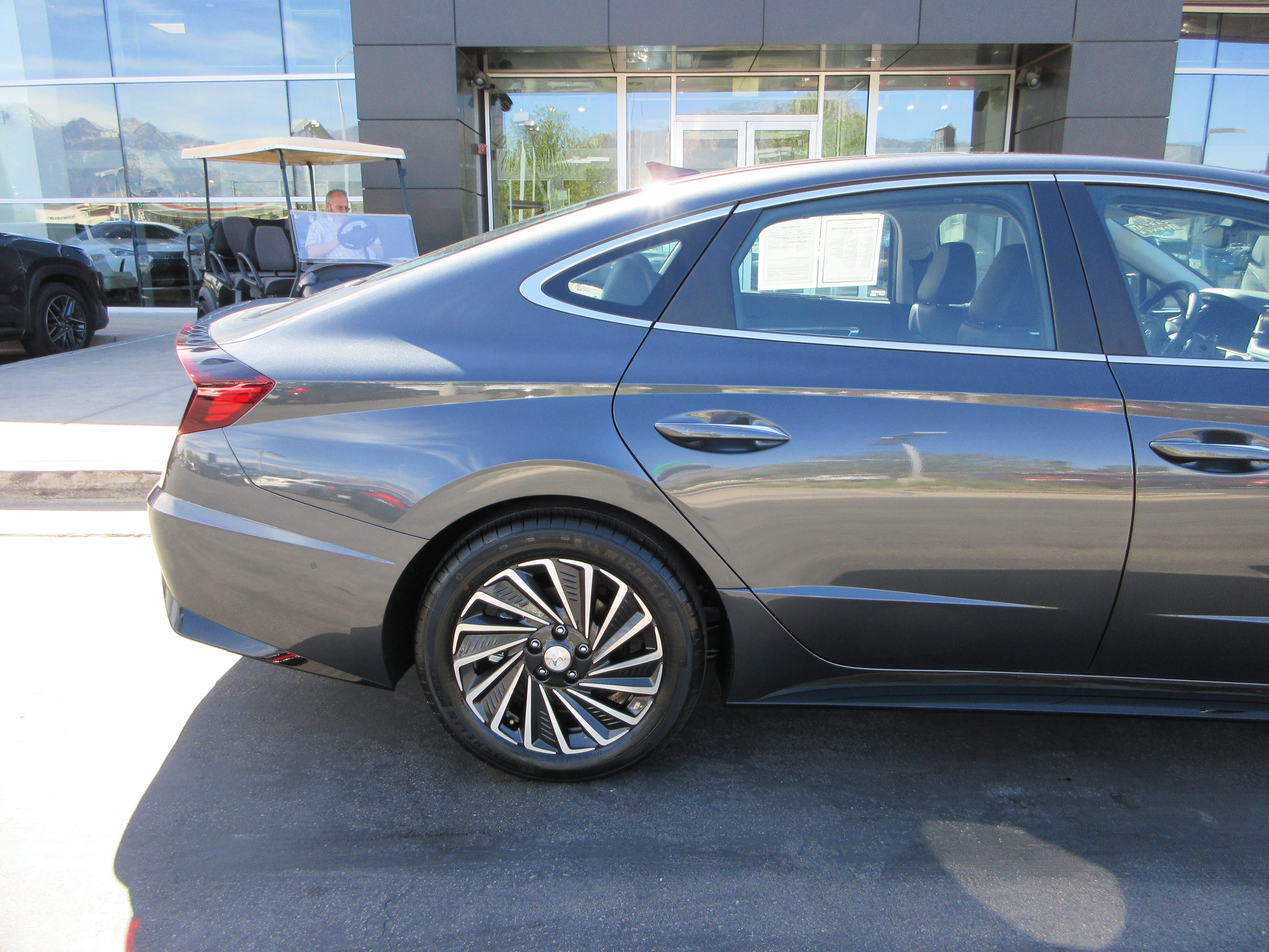 Used 2023 Portofino Gray Hyundai Limited image 10