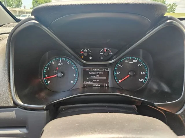 Used 2022 Summit White GMC Elevation image 15