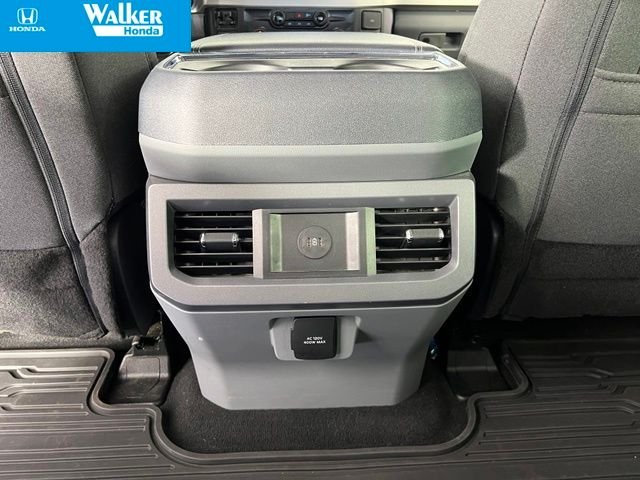 Used 2025 White Ford XLT image 35