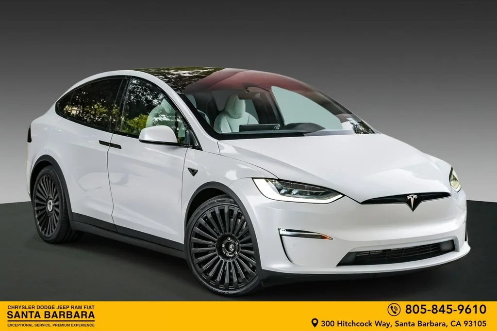 2022 Tesla Model X Plaid's photo