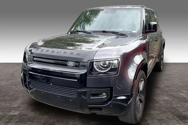 Used 2023  Land Rover X image 1