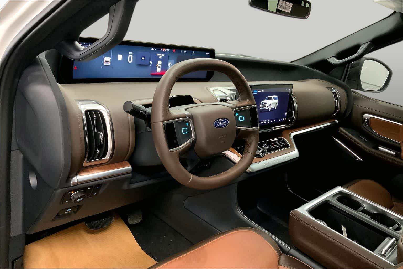 New 2026 Star White Metallic Tri-Coat Ford King Ranch® image 7