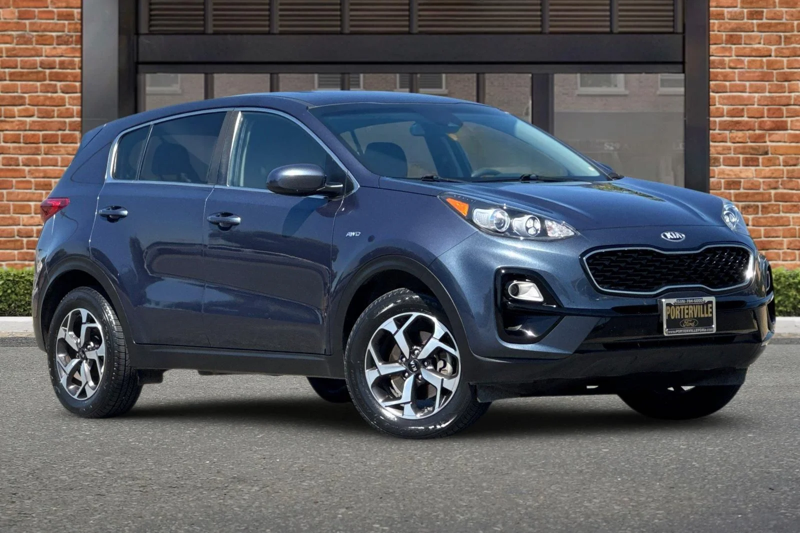 Used 2020 Kia Sportage LX with VIN KNDPMCAC6L7650895 for sale in Porterville, CA