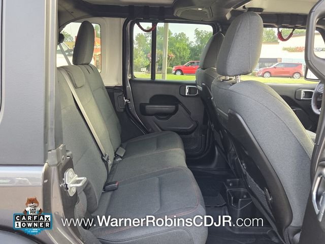 Used 2024 Gray Jeep Rubicon image 14
