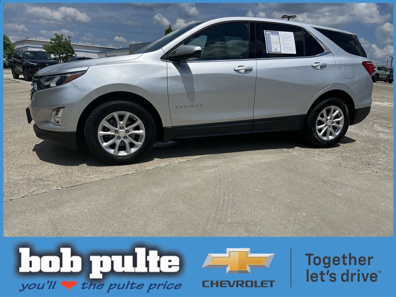 Used 2019 SILVER ICE METALLIC Chevrolet LT image 1