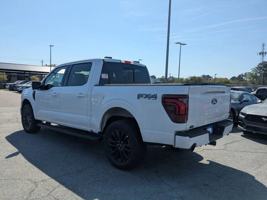 New 2026 Oxford White Ford Lariat image 6