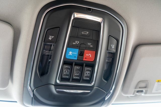 Used 2023 White Jeep 4xe image 34