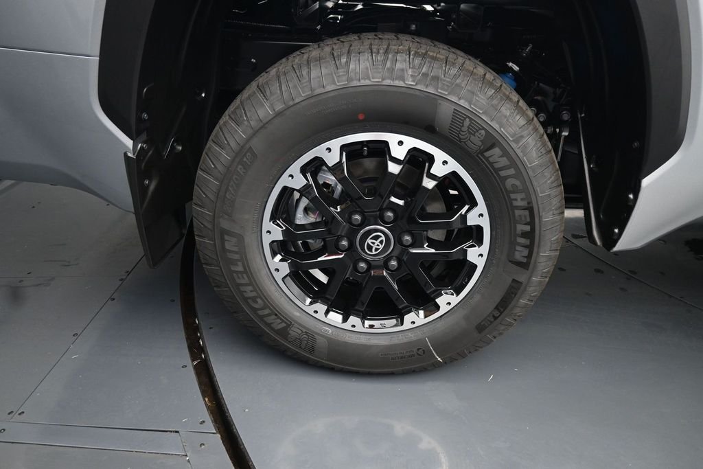 New 2026 Celestial Silver Metallic Toyota  SR5 image 10
