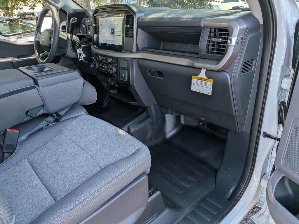 New 2026 White Ford XL image 29