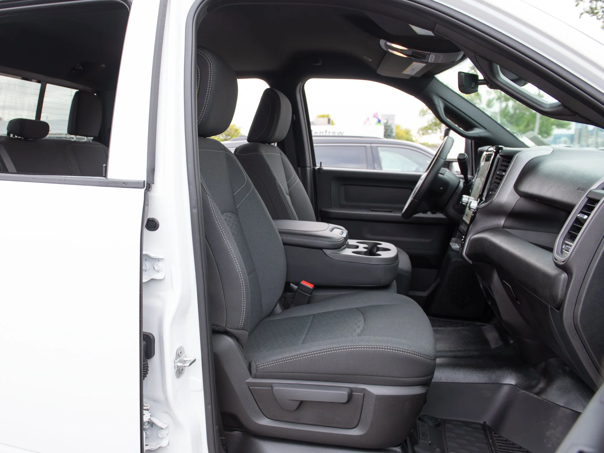 New 2026 White RAM Tradesman* Crew Cab 4x4, 8
