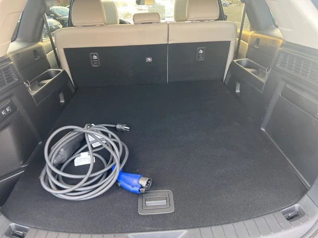 2025 Mazda CX-70 Premium Package - Photo 33