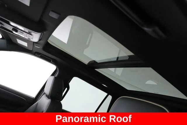 Used 2022 Black GMC SLT image 18