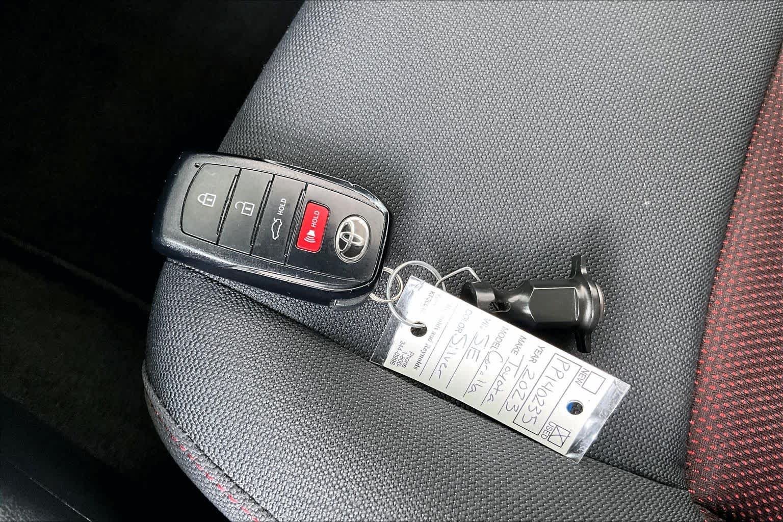 Used 2023 Classic Silver Metallic Toyota SE image 15