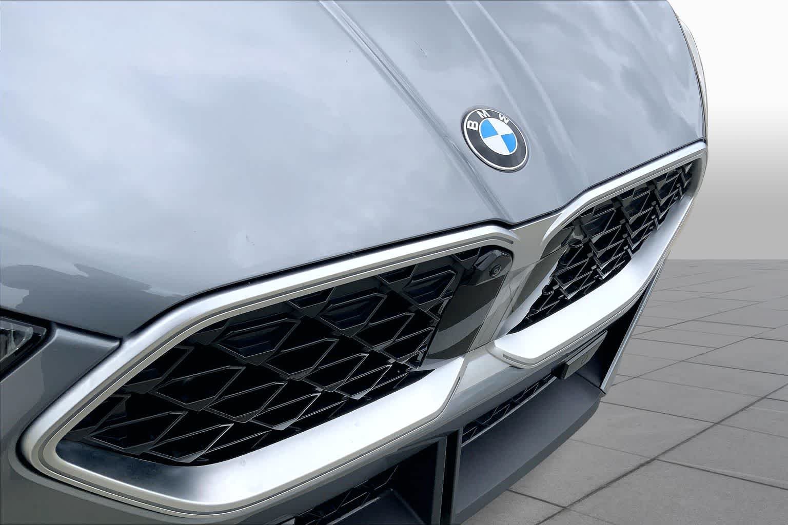 Used 2025 Skyscraper Grey Metallic BMW xDrive28i image 29