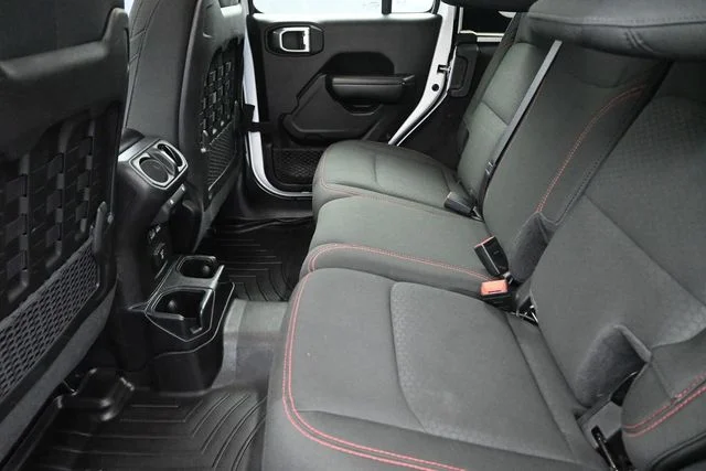 Certified Used 2019 White Jeep Unlimited Rubicon image 23