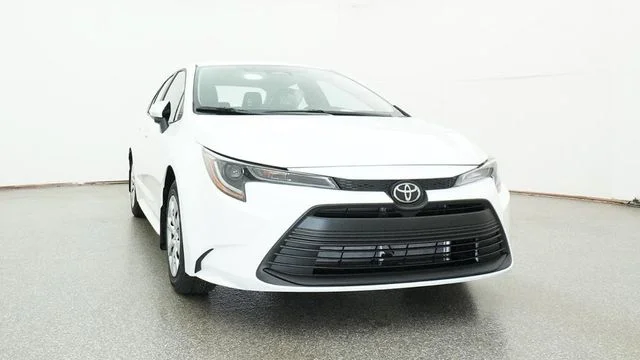New 2026 White Toyota LE image 7