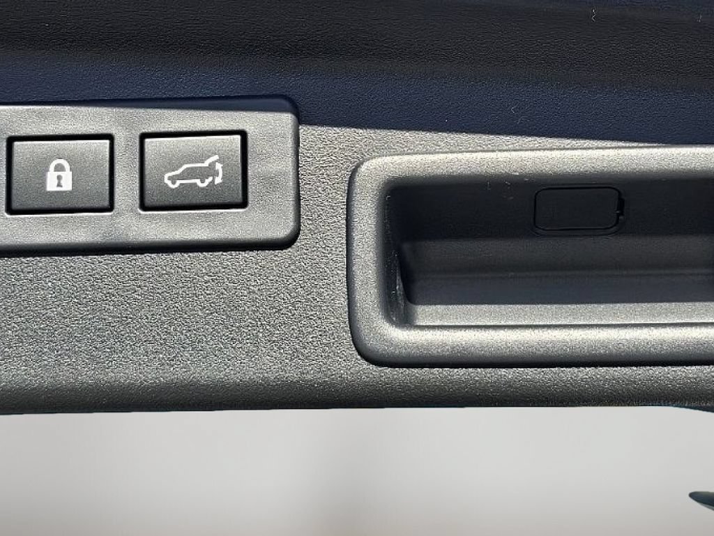 2026 Subaru Outback Touring XT - Photo 9