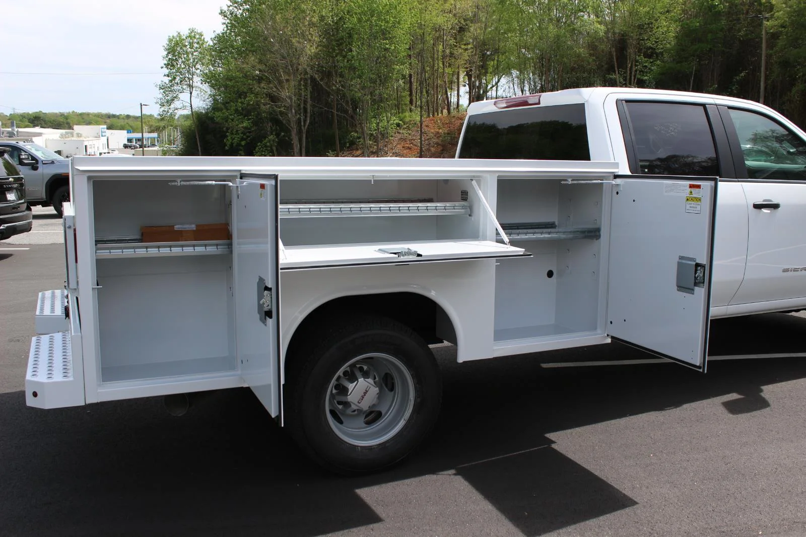 New 2026 Summit White GMC Pro image 8