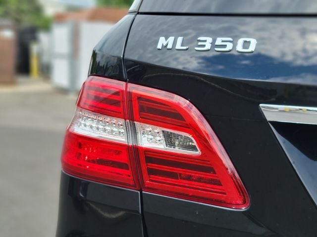 Used 2015 Black Mercedes-Benz ML 350 image 11