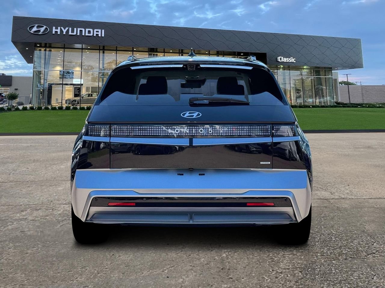 New 2026 Abyss Black Hyundai Limited image 6