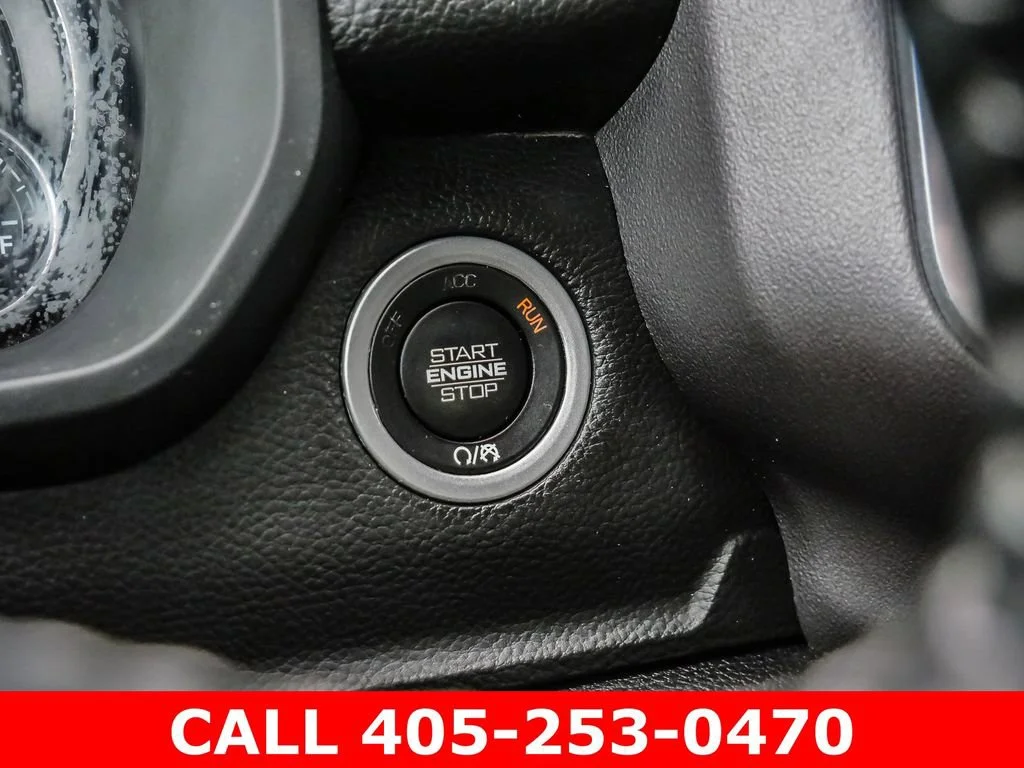 Used 2023 White Ram Big Horn image 29