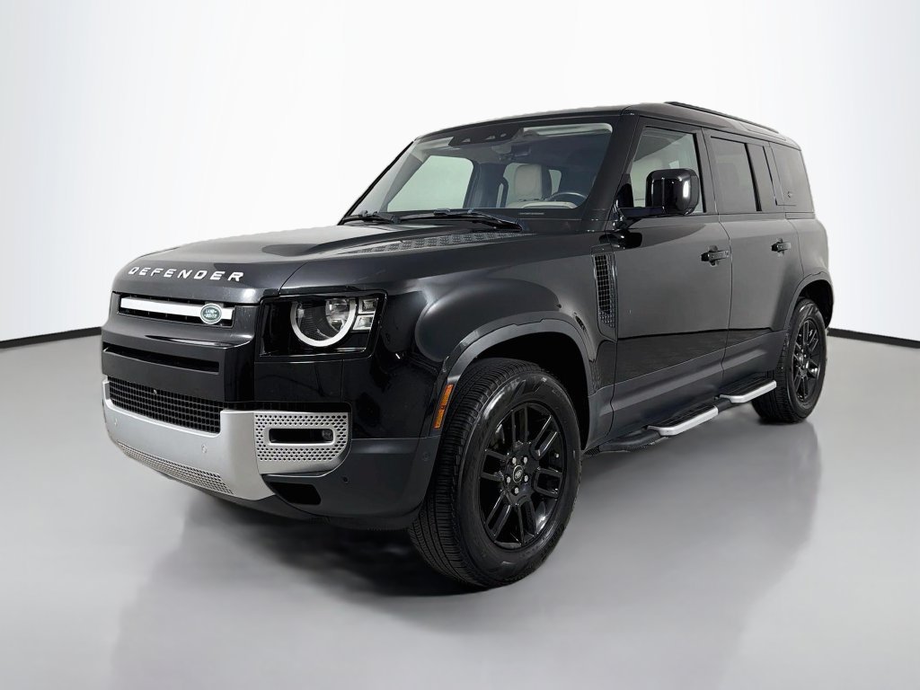 Used 2022 Black Land Rover S image 1