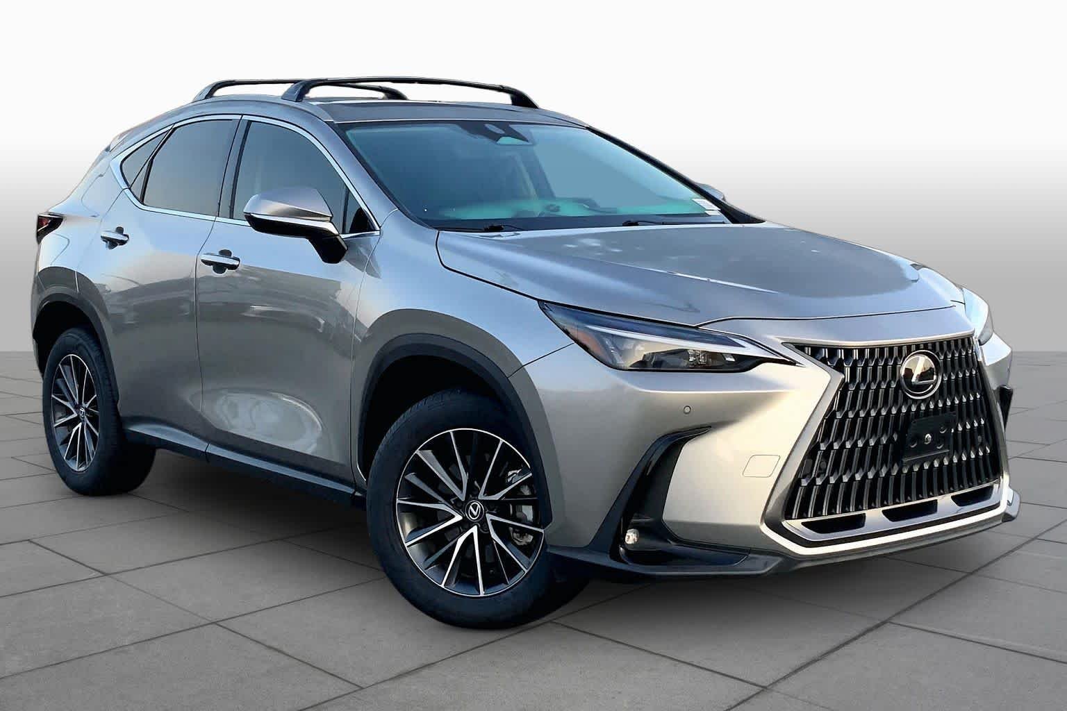 Used 2025 Atomic Silver Lexus Premium image 3
