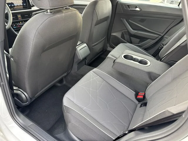 New 2026 Pure White Volkswagen 1.5T Sport image 23