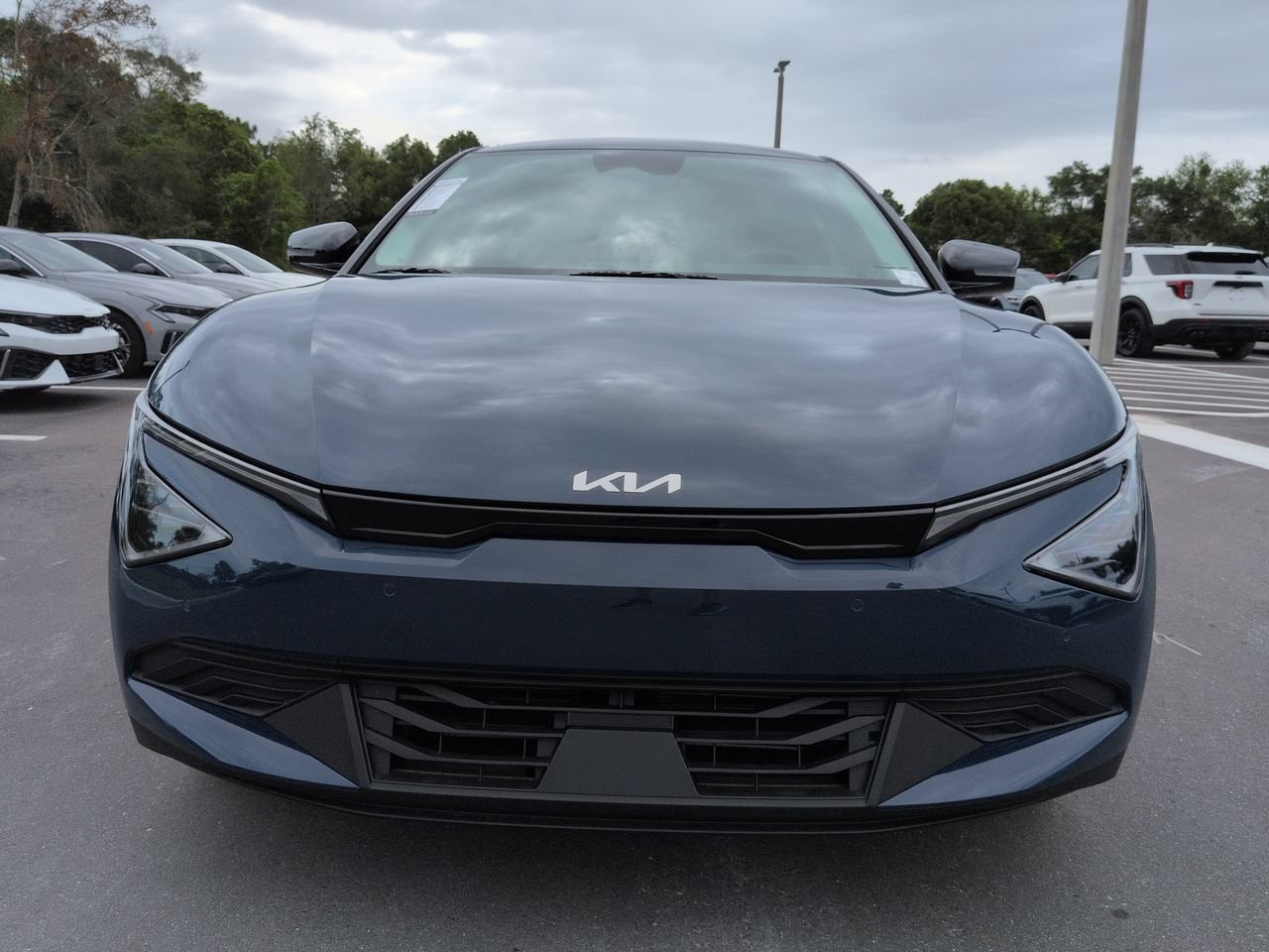 New 2026 Midnight Lake Blue Kia LIGHT image 9