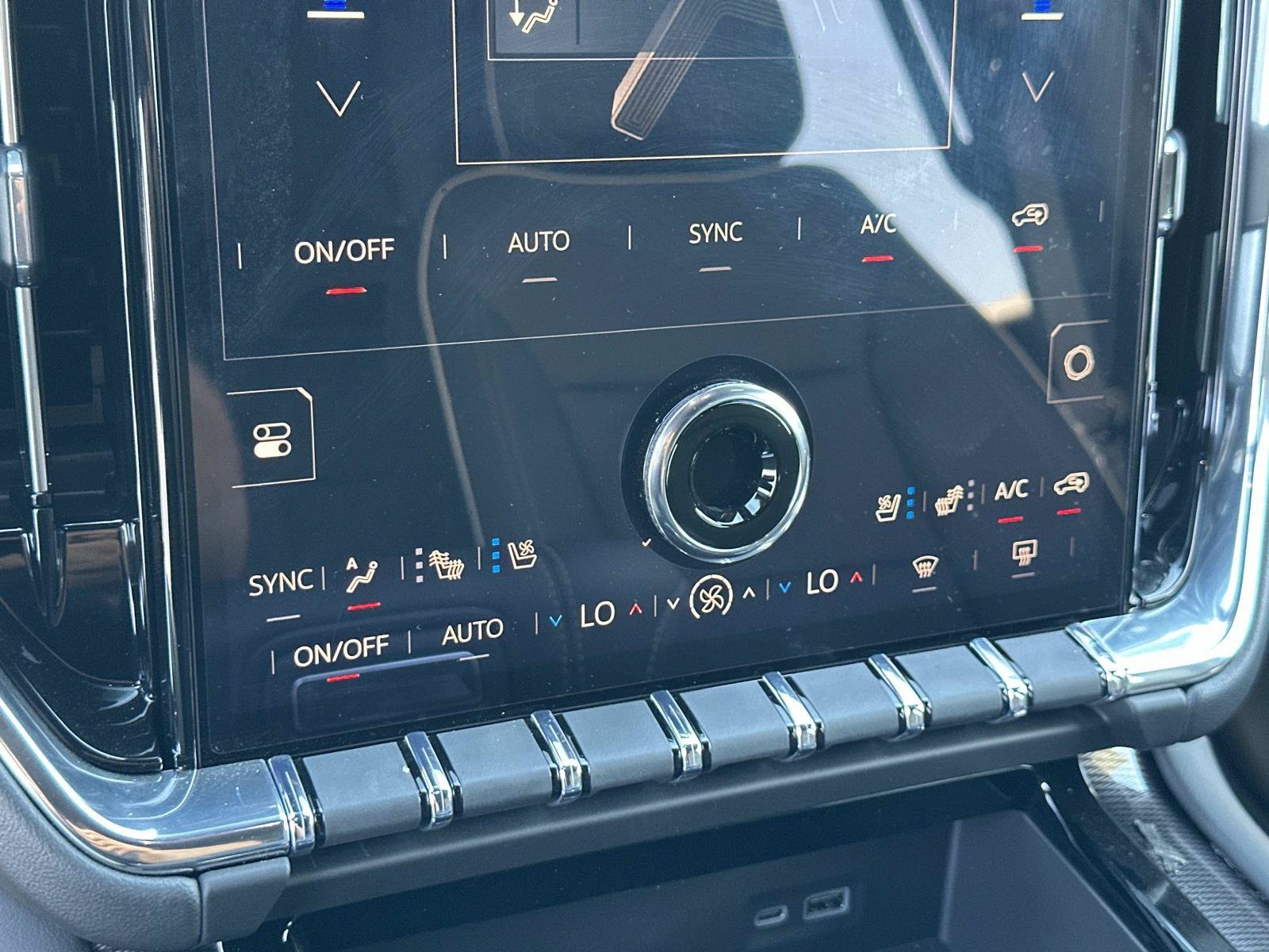2026 GMC Yukon Elevation - Photo 16