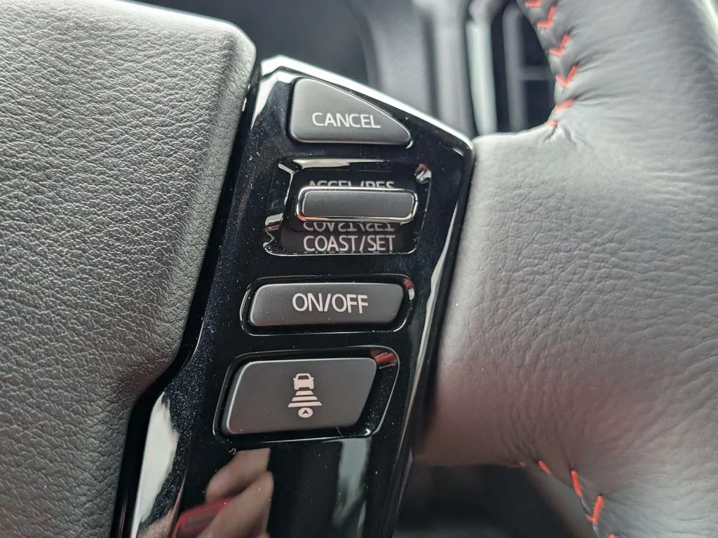 New 2026 Glacier White Nissan Crew Cab PRO-X® image 28