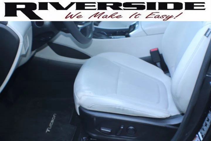 Used 2023 Portofino Gray Hyundai SEL image 14