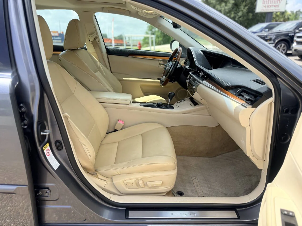 Used 2013 Gray Lexus Base 4dr Sedan image 16