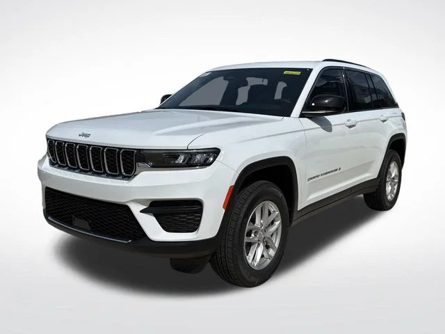 New 2026 White Jeep Laredo X image 4