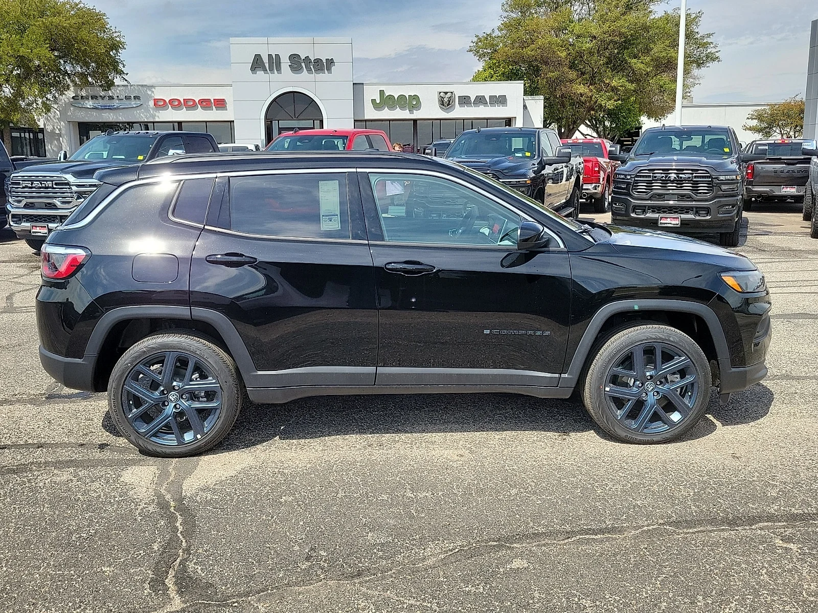 New 2026 Diamond Black Crystal Pearlcoat Jeep 85TH ANNIVERSARY EDITION 4X4 image 5