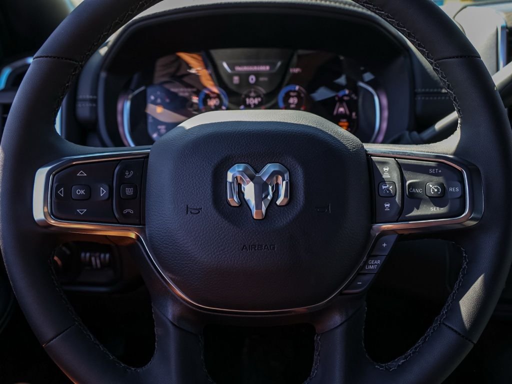 New 2026 Granite Crystal Metallic Clear-Coat Exterior Paint RAM Laramie image 23