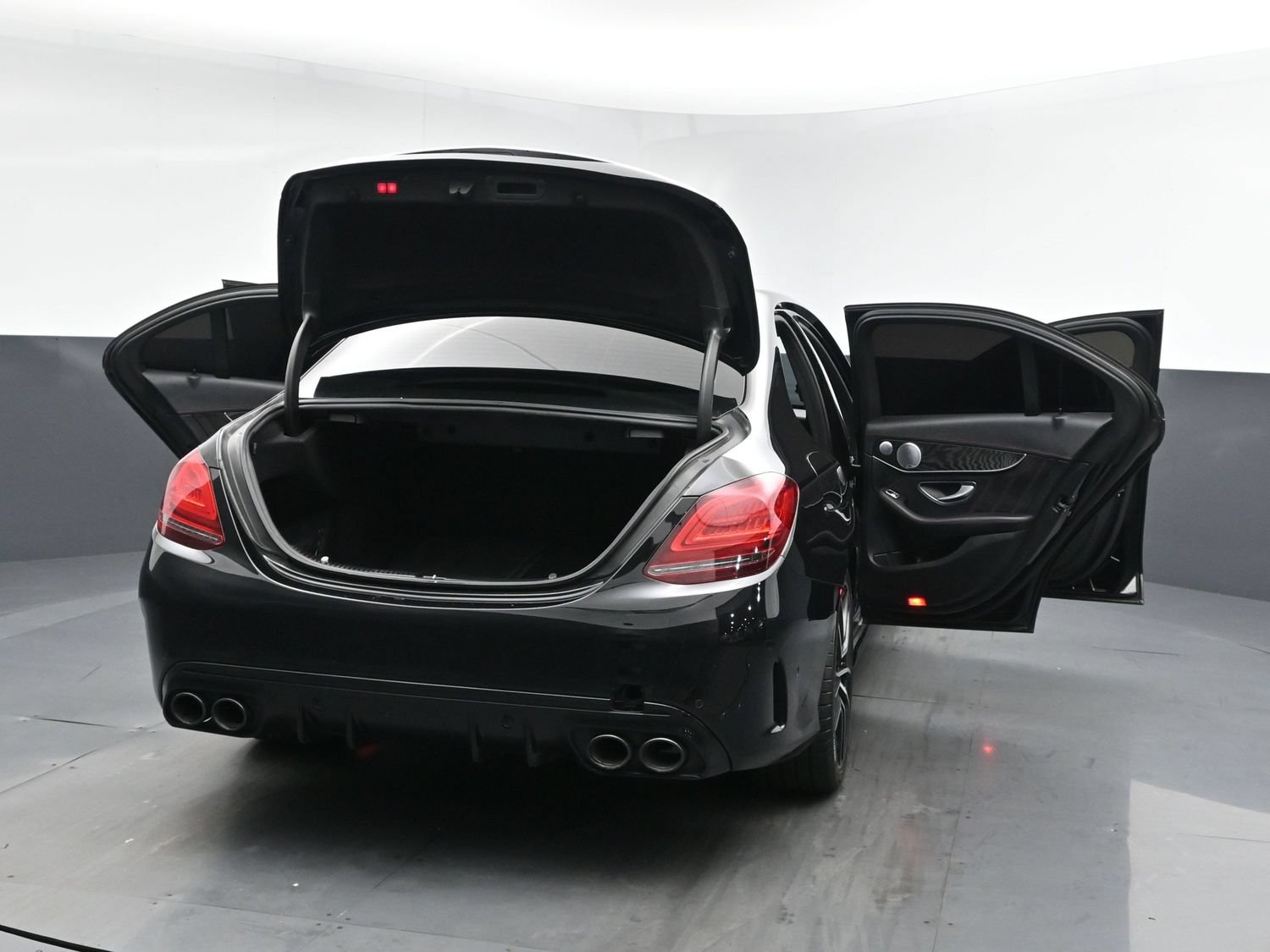 Used 2020 Black Mercedes-Benz AMG® C 43 image 27
