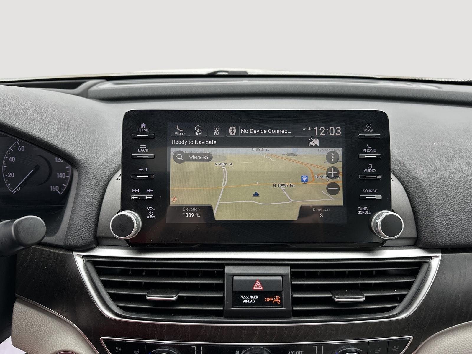 Used 2019 Platinum White Pearl Honda Touring image 16