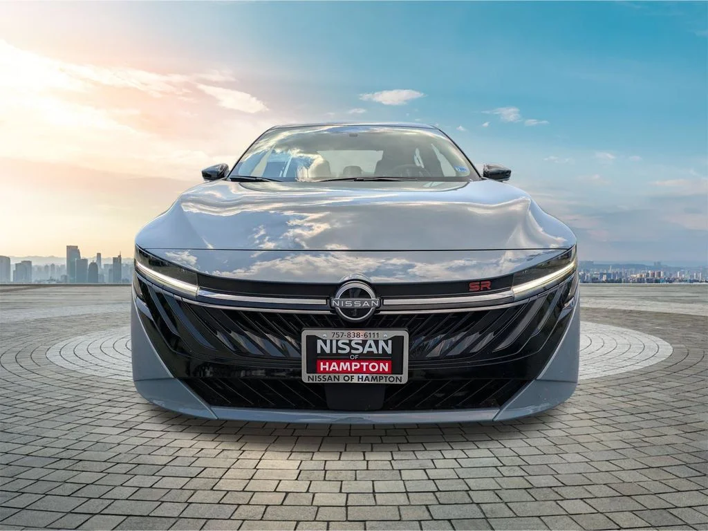 New 2027 Atlantic Gray Metallic / Super Black Two-tone Nissan SR image 9