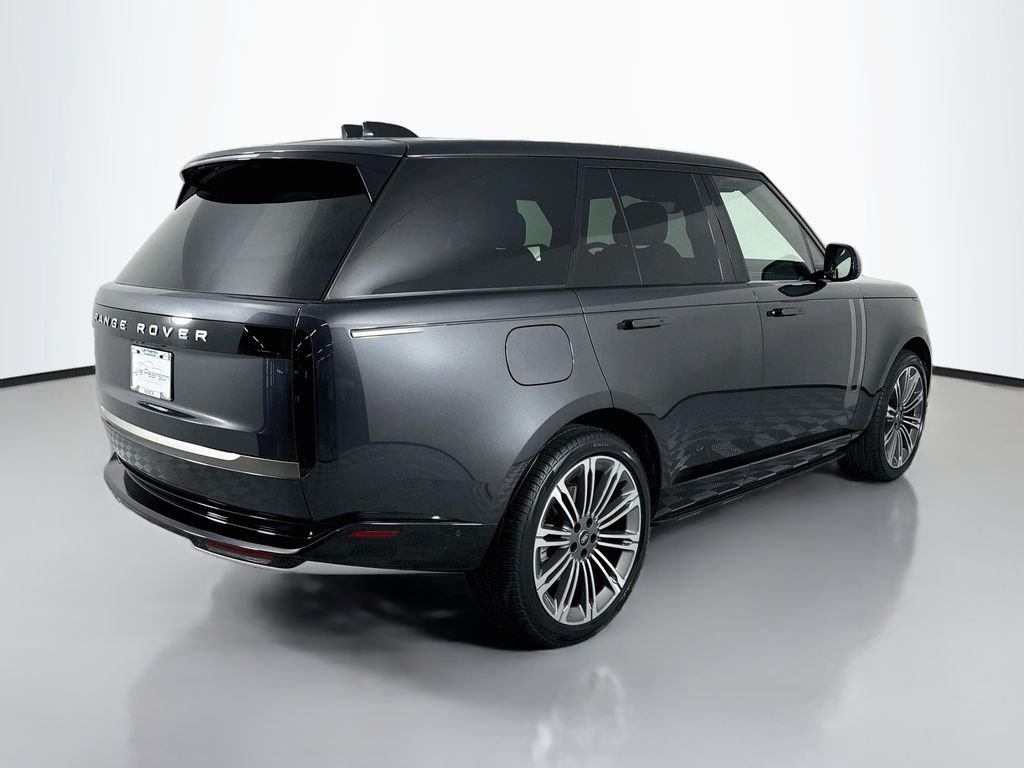 Certified Used 2024 Carpathian Grey Premium Metallic Land Rover SE image 9