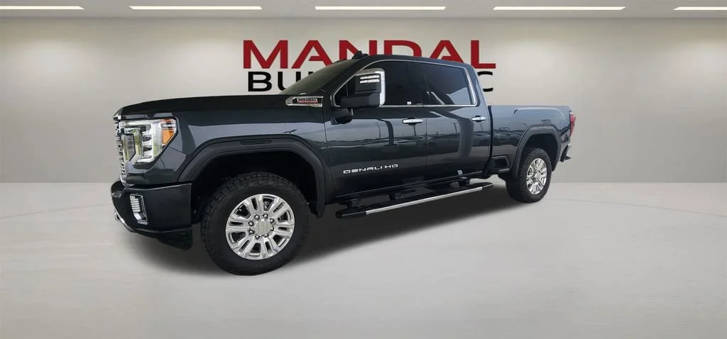 2023 GMC Sierra 4WD Crew Cab Standard Box Denali's photo