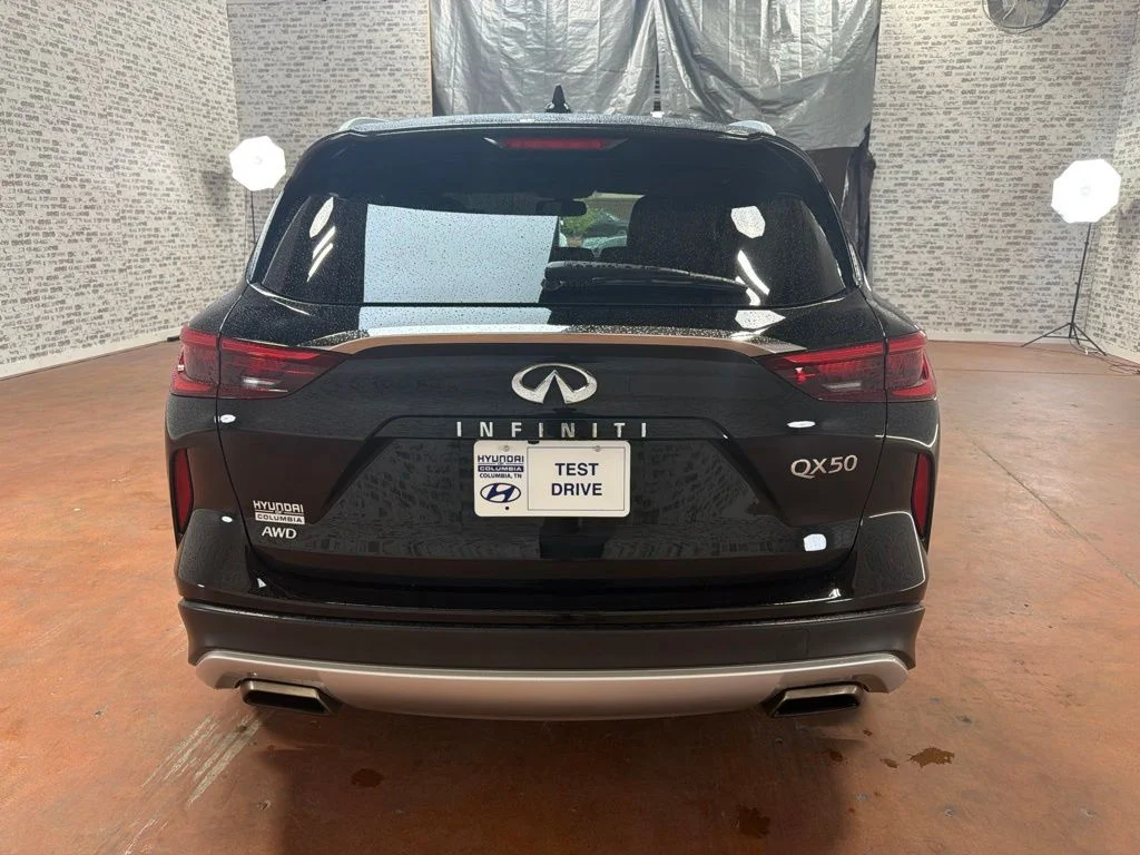 Used 2019 Black Obsidian INFINITI LUXE image 6
