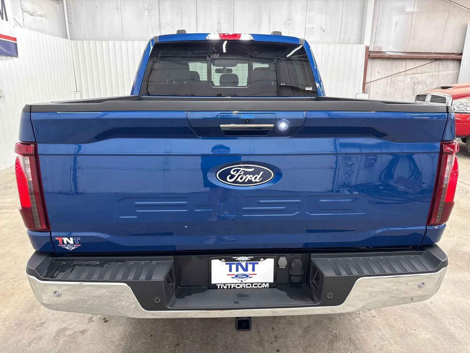 Used 2024 Blue Metallic Ford XLT image 7