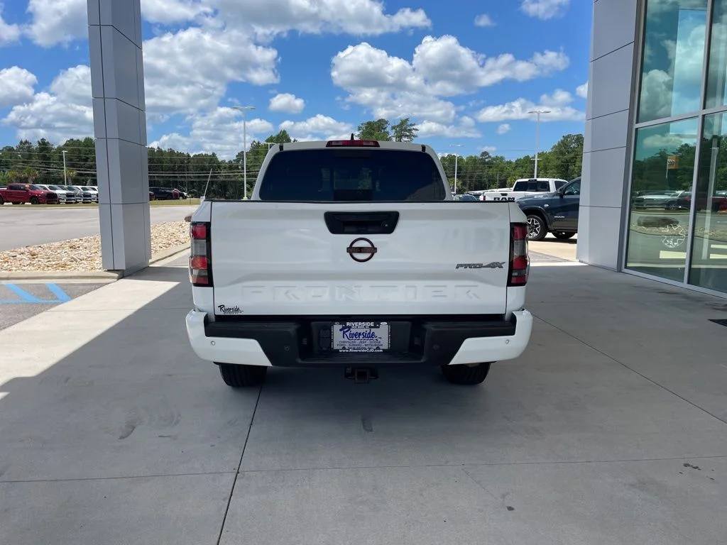 Used 2023 White Nissan PRO-4X image 5