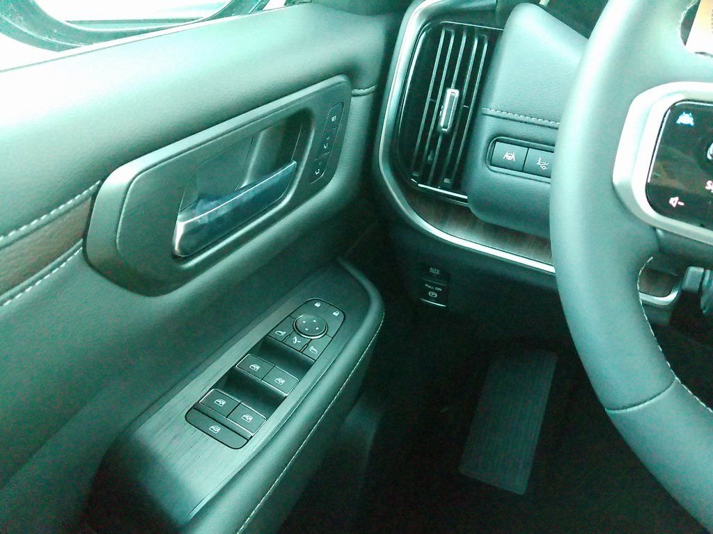 2026 Nissan Armada Platinum Reserve - Photo 59