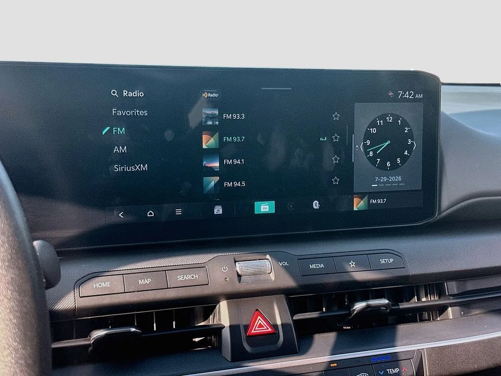 Certified Used 2025 Gray Kia LXS image 14