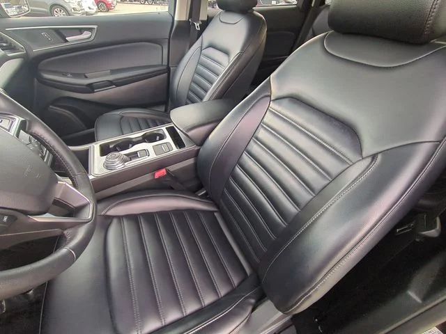 Used 2024 Black Ford SEL image 21
