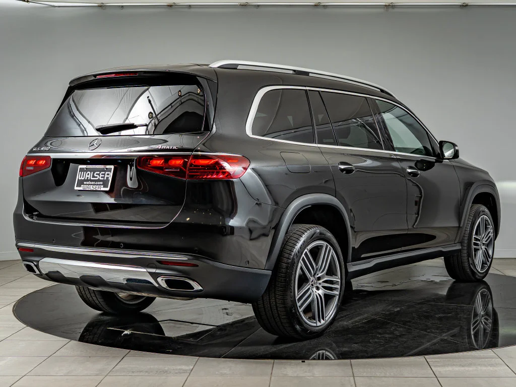 Certified Used 2024 Black Mercedes-Benz GLS 450 image 5